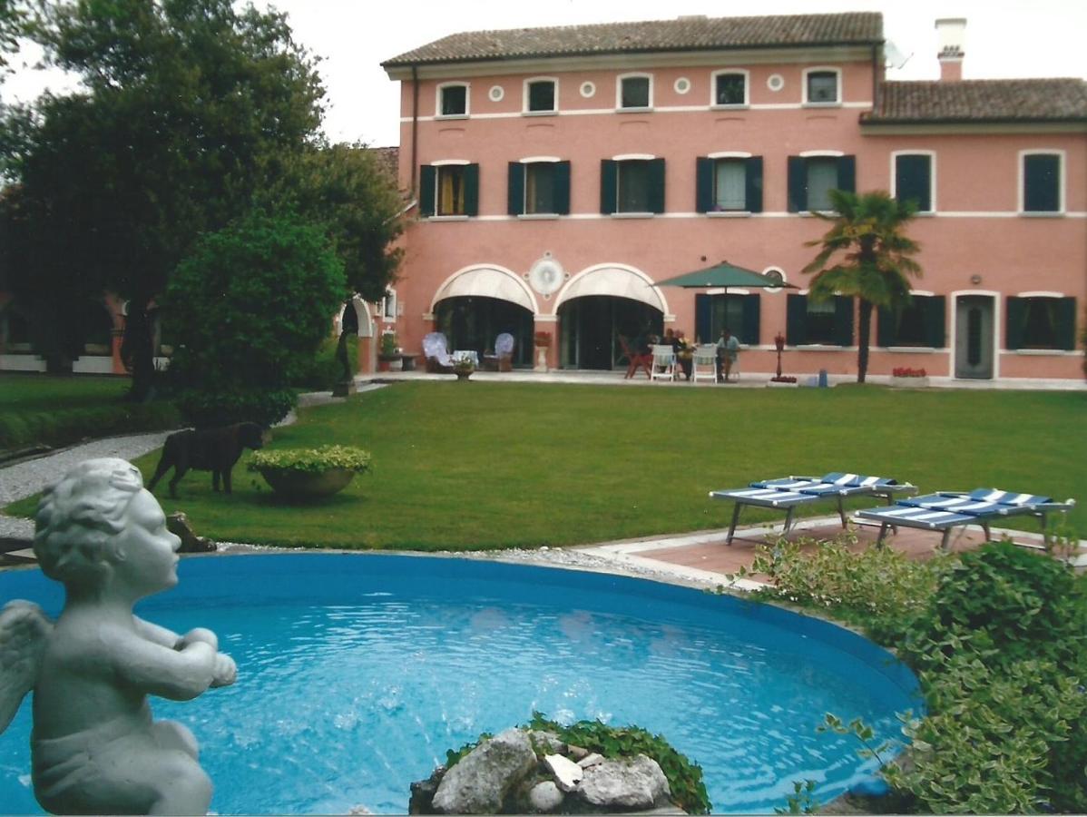 Relais Ca' Meridiana クアルト・ダルティーノ エクステリア 写真