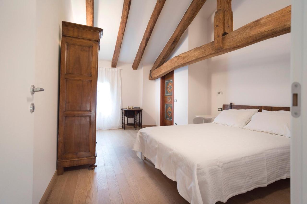 Relais Ca' Meridiana クアルト・ダルティーノ エクステリア 写真